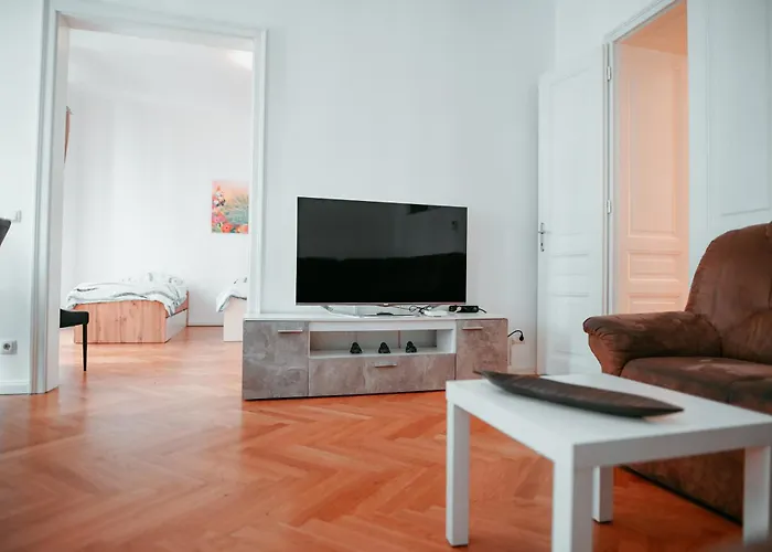 Raimond Ottakring 14 * Wien