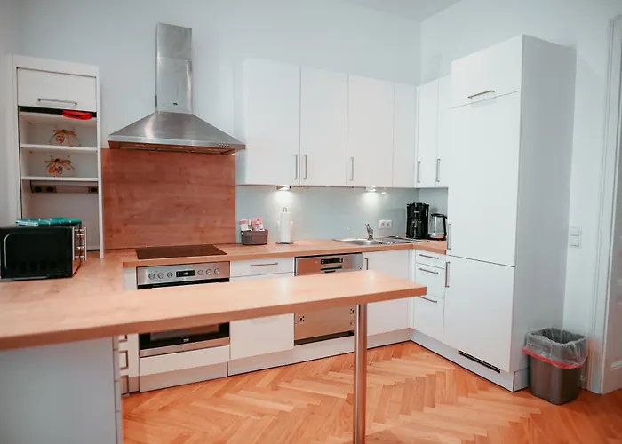 Raimond Ottakring 14 * Wien